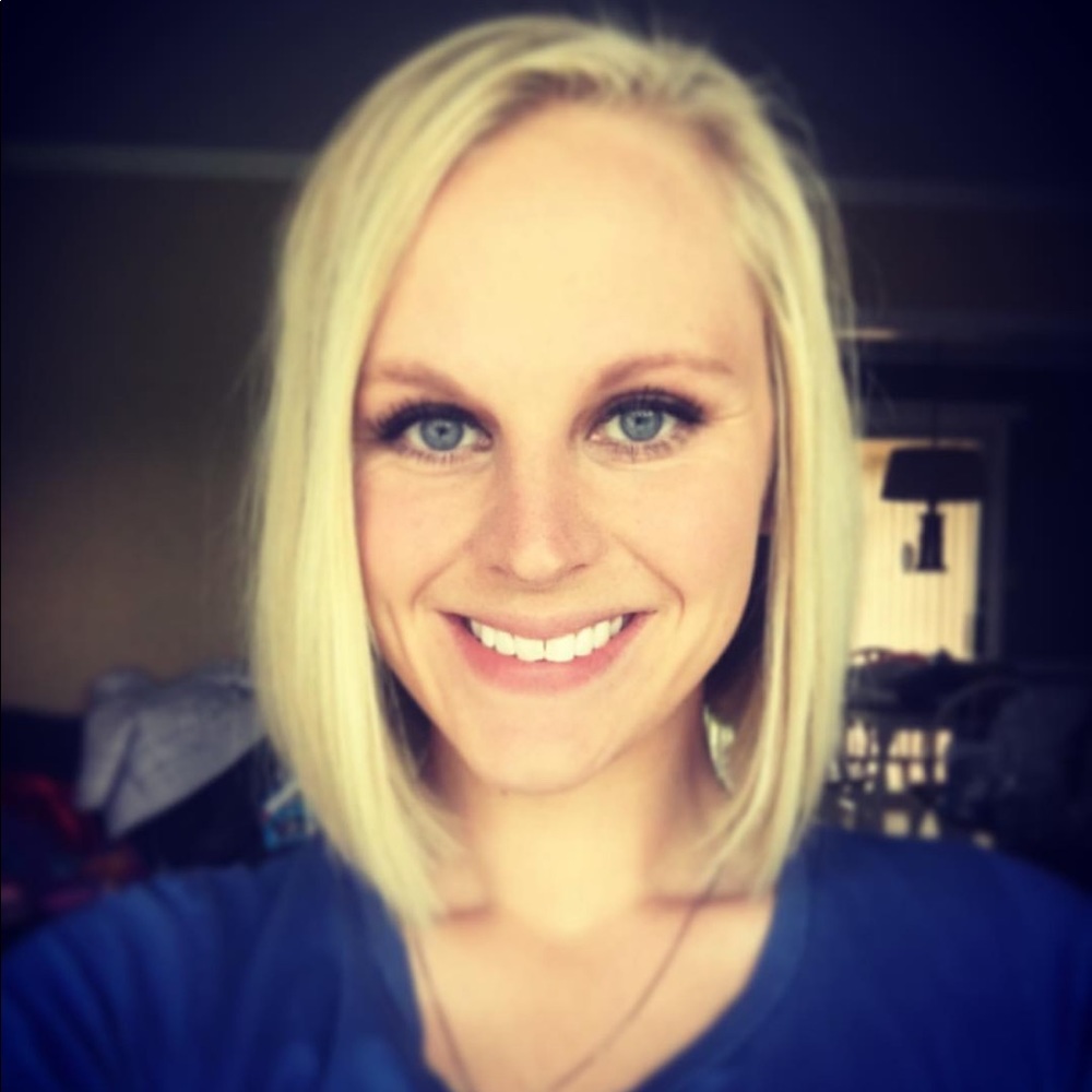 Meet your Posher, Chelsie